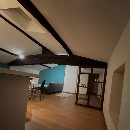 L 'ecrin De Trevoux 2 A 4 Pers Apartment Lozanne